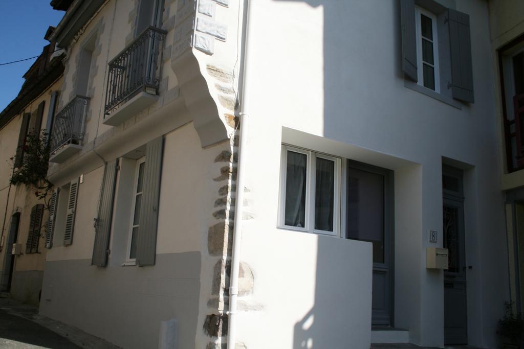 Apartamento Studio Le Nid Du Saleys Salies-de-Béarn Habitación foto